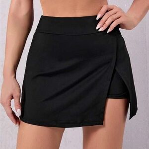 Split hem skirt